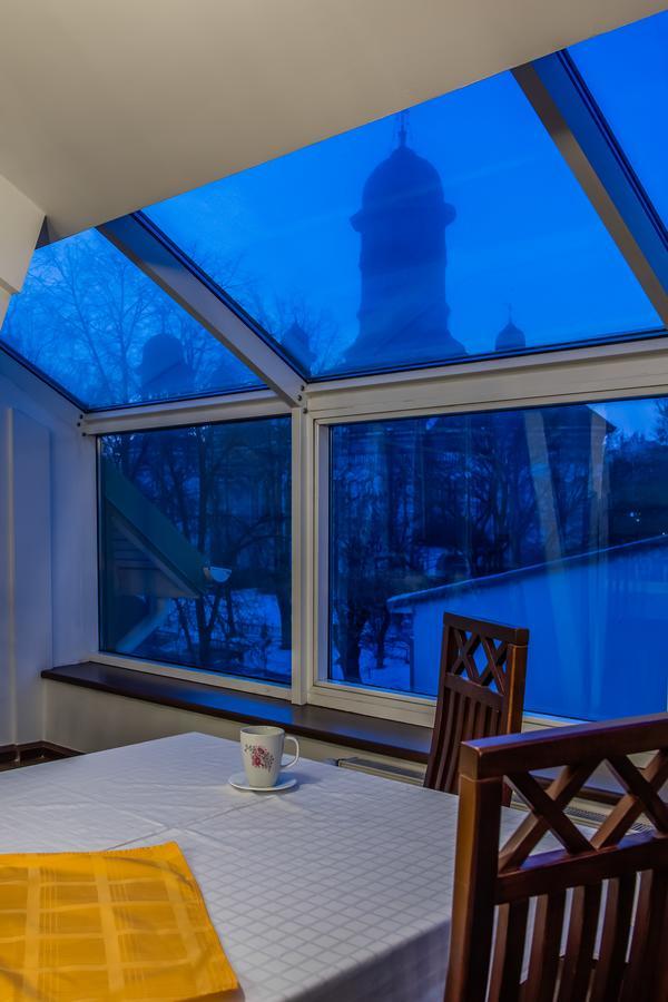 Hotel Maria Rădăuţi Extérieur photo